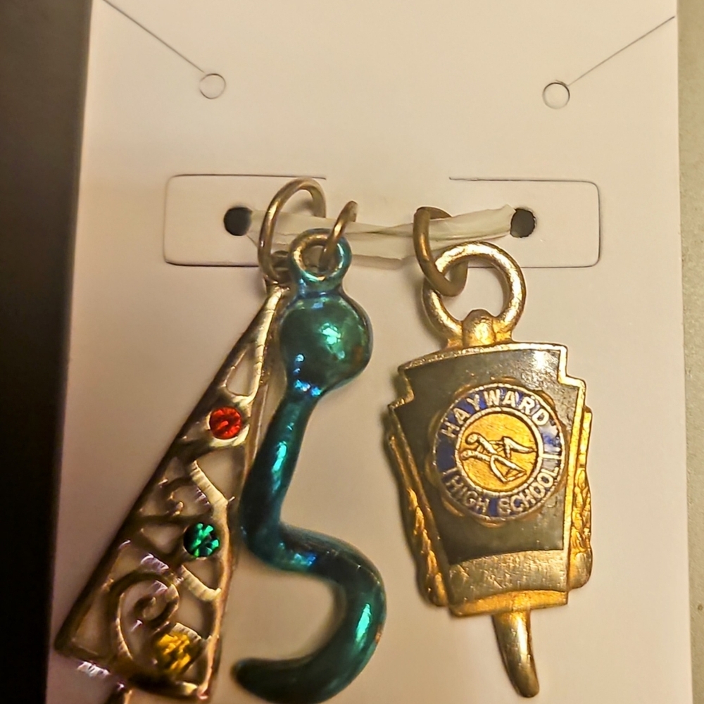 Mixed Lot of 10 Pendants